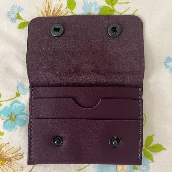 Handmade Genuine Leather Wallet - Picture 1 of 5